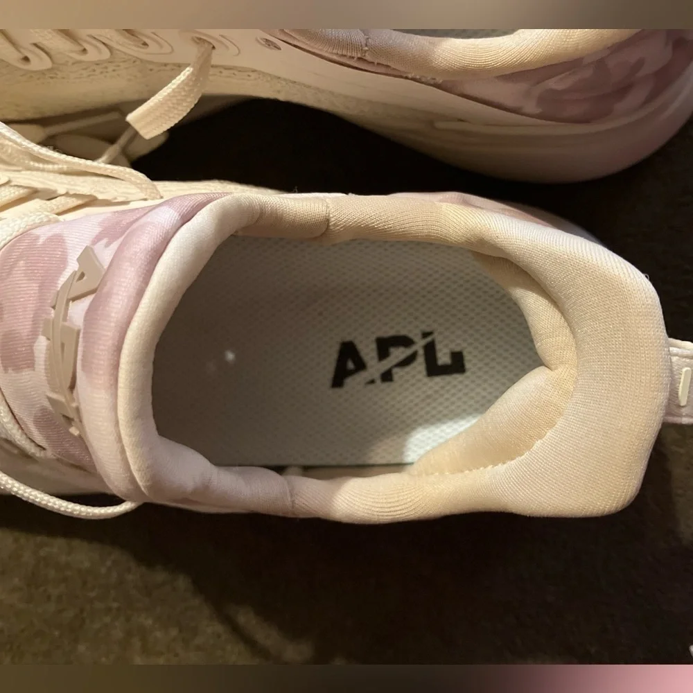APL Women's Techloom Breeze Sneaker Beach,Almond,Leopard Women’s Size